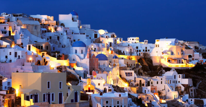 the-village-of-oia-at-dusk-m