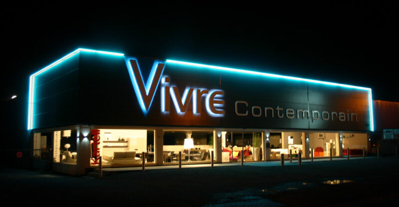 Neons (17)